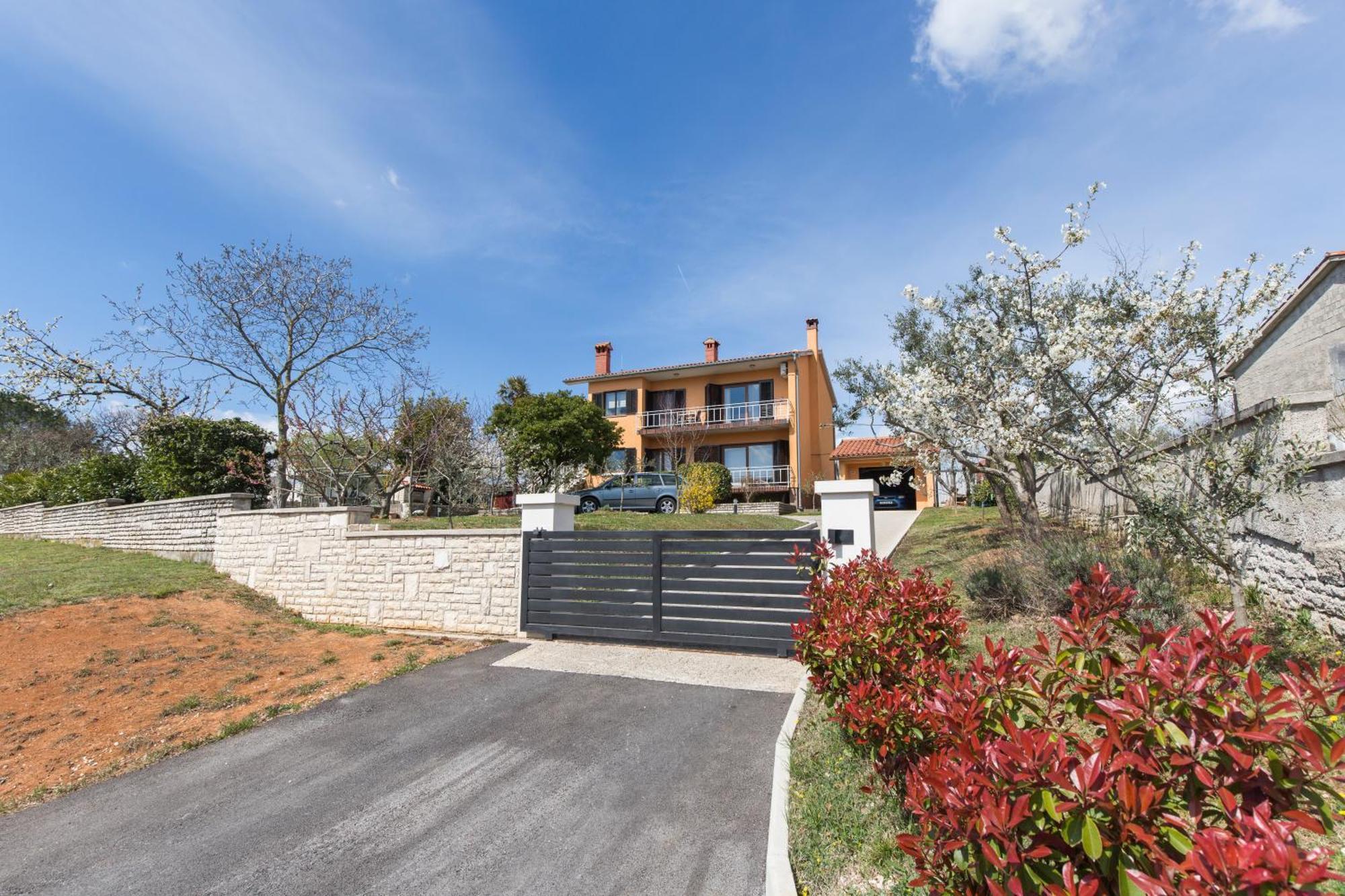 לאבין Casa Bruna מראה חיצוני תמונה